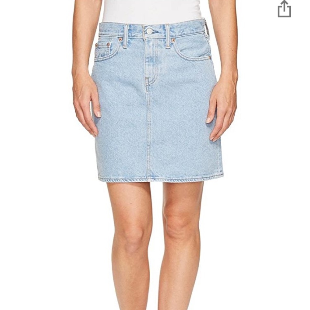 Levi’s The Every Day Jean Skirt